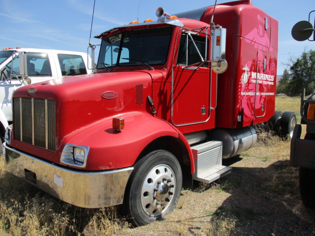 peterbilt semi